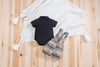2-Piece Baby Outfit – Cute Plaid Bear Bodysuit and Suspender Shorts